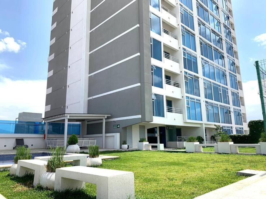 1001 Torres Yoses Con A/c Y Parqueo Full Equipado Apartment *