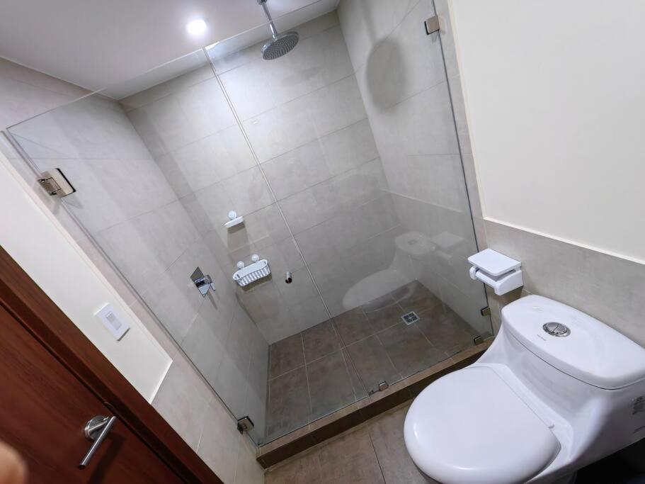1001 Torres Yoses Con A/c Y Parqueo Full Equipado Apartment *
