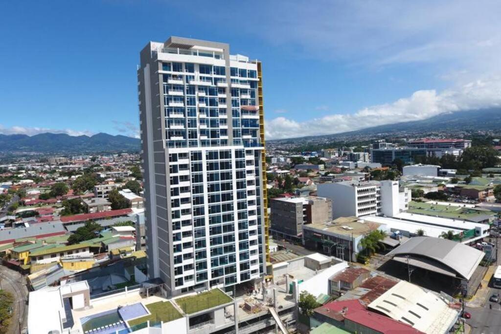 1001 Torres Yoses Con A/c Y Parqueo Full Equipado Apartment
